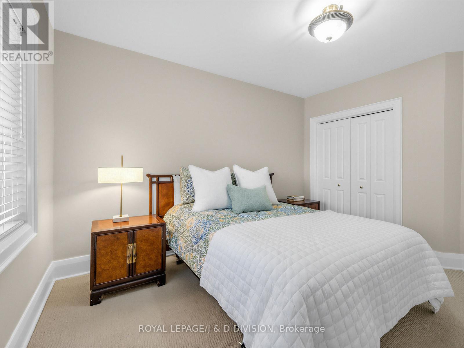 












112 ROSE PARK DRIVE

,
Toronto,




Ontario
M4T1R5

