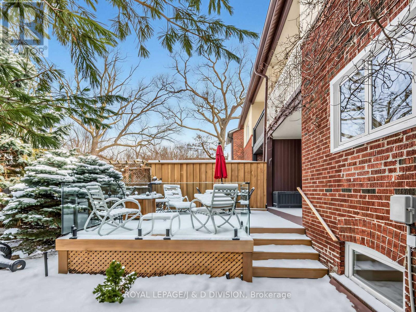 












112 ROSE PARK DRIVE

,
Toronto,




Ontario
M4T1R5

