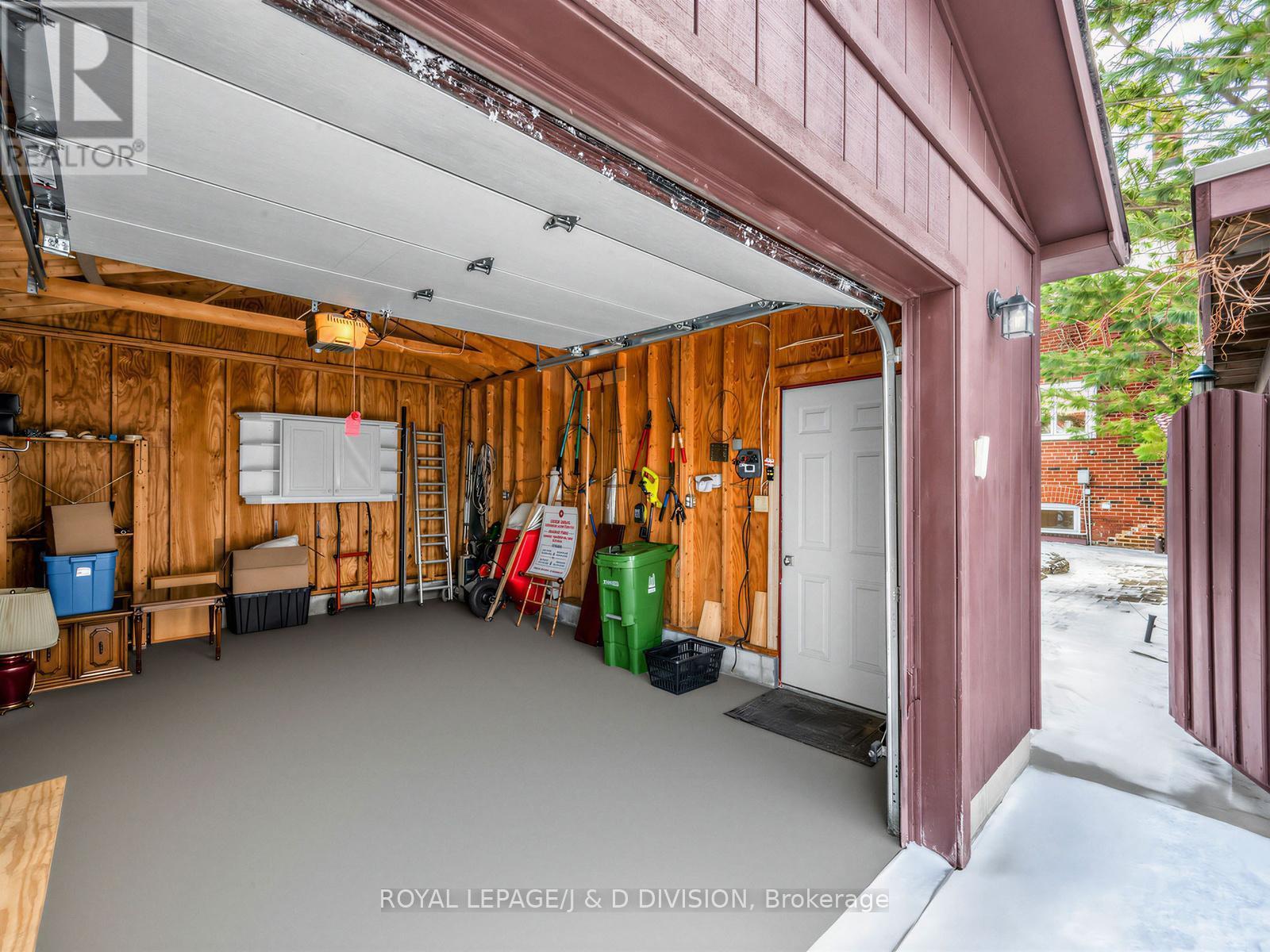 












112 ROSE PARK DRIVE

,
Toronto,




Ontario
M4T1R5

