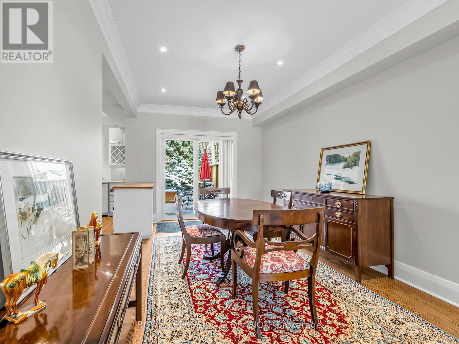 












112 ROSE PARK DRIVE

,
Toronto,




Ontario
M4T1R5

