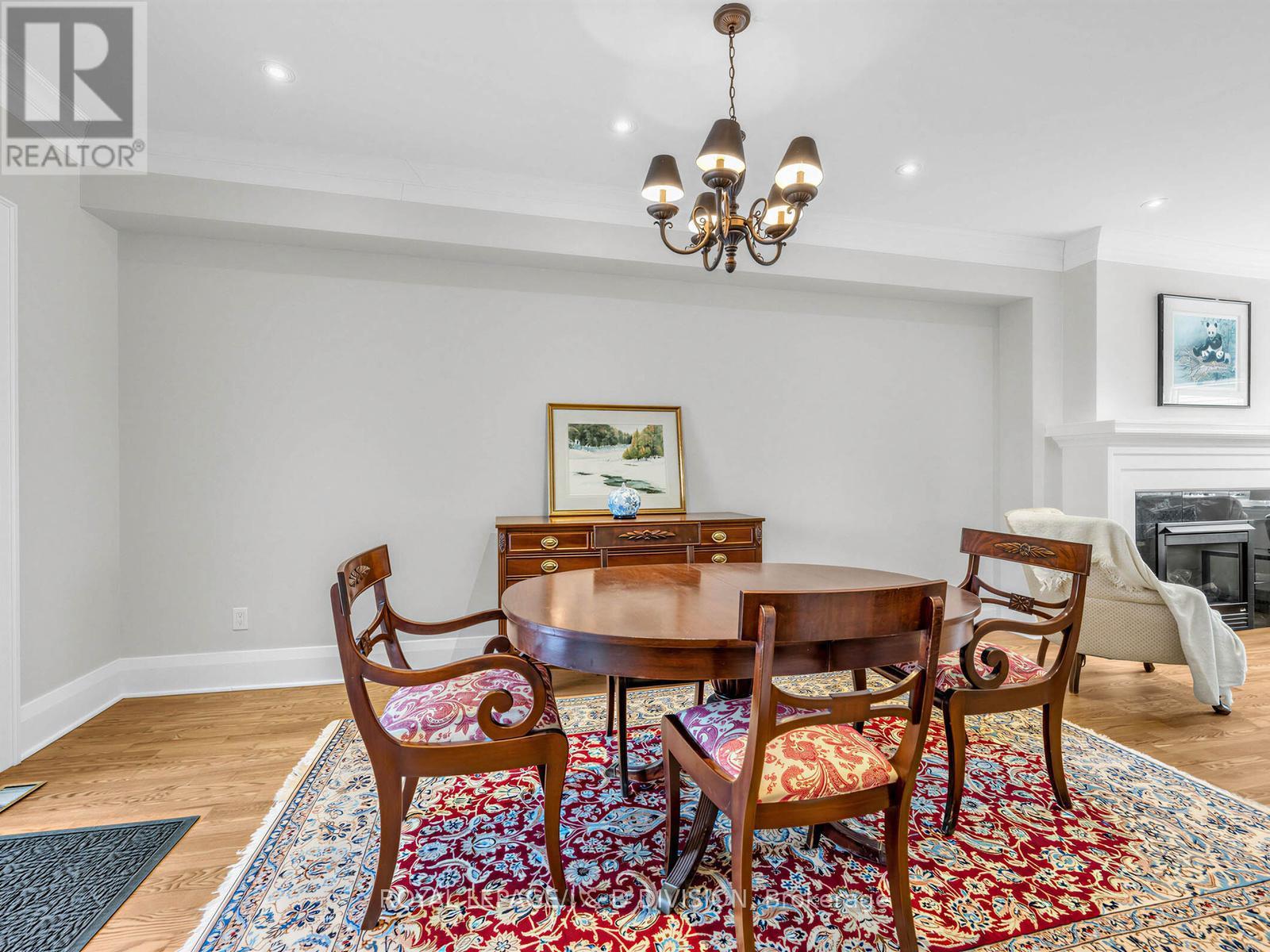 












112 ROSE PARK DRIVE

,
Toronto,




Ontario
M4T1R5

