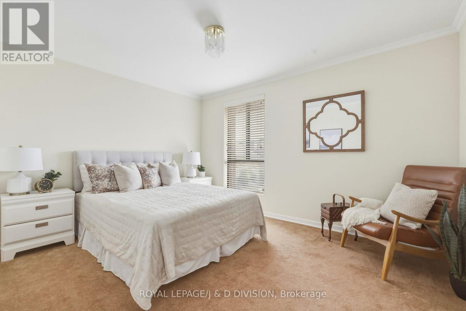 












122 CORTLEIGH BOULEVARD

,
Toronto,




Ontario
M4R1K6

