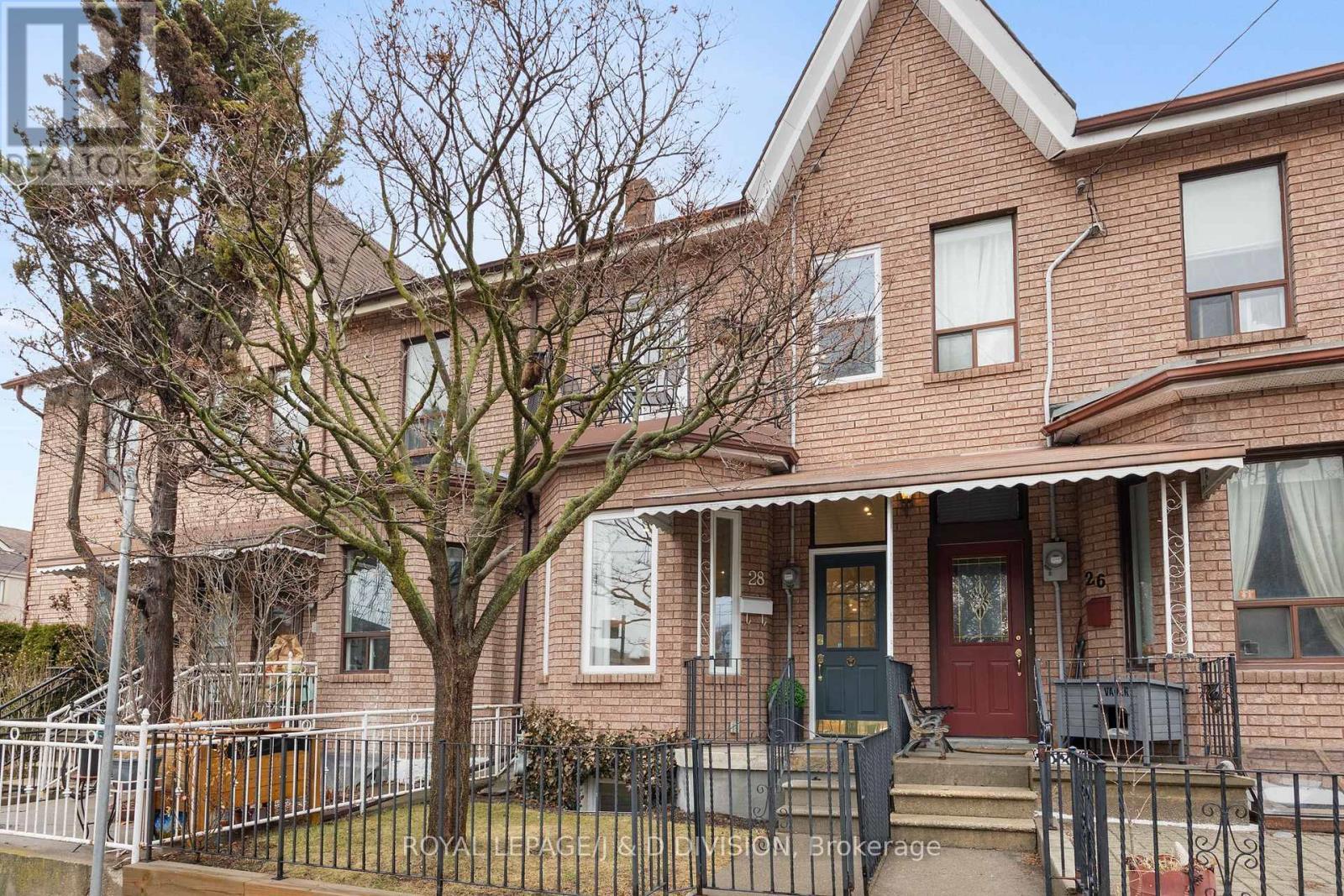 












28 ARGYLE STREET

,
Toronto,




Ontario
M6J1N4

