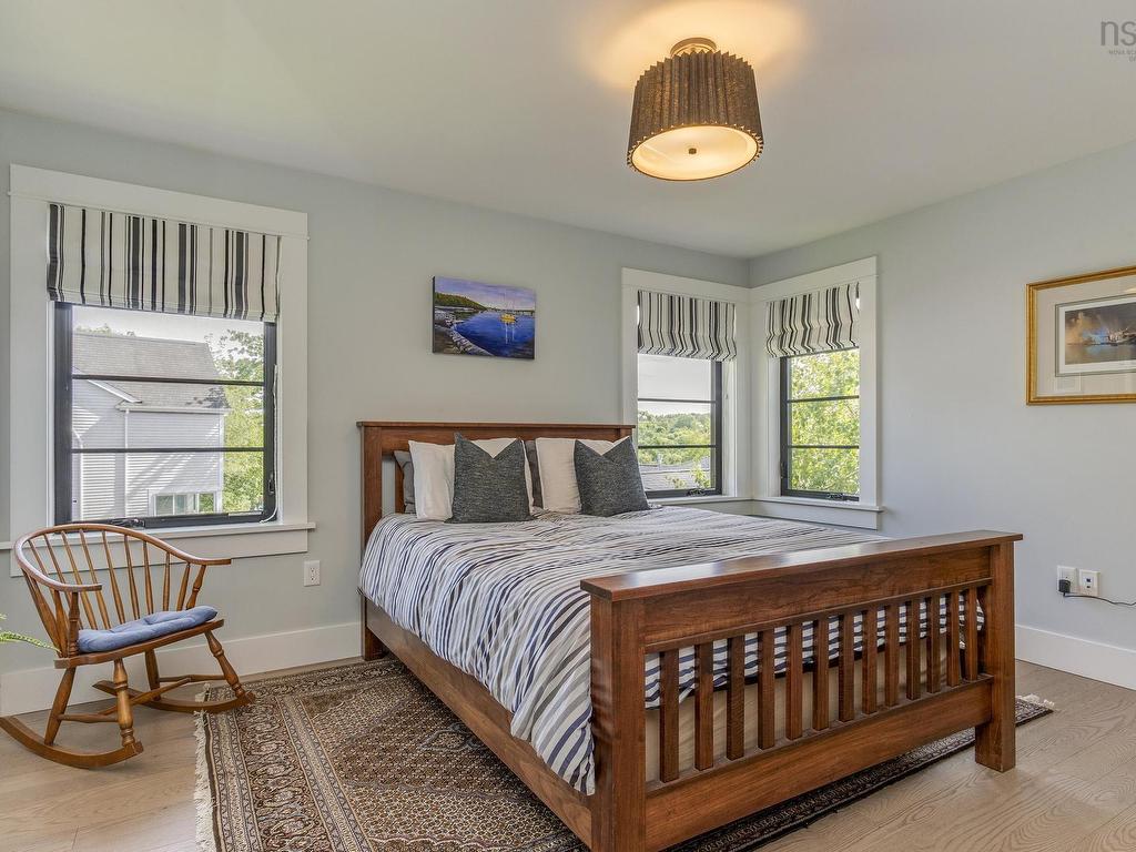 












1170 Rockcliffe Street

,
Halifax,




NS
B3H 3Y6

