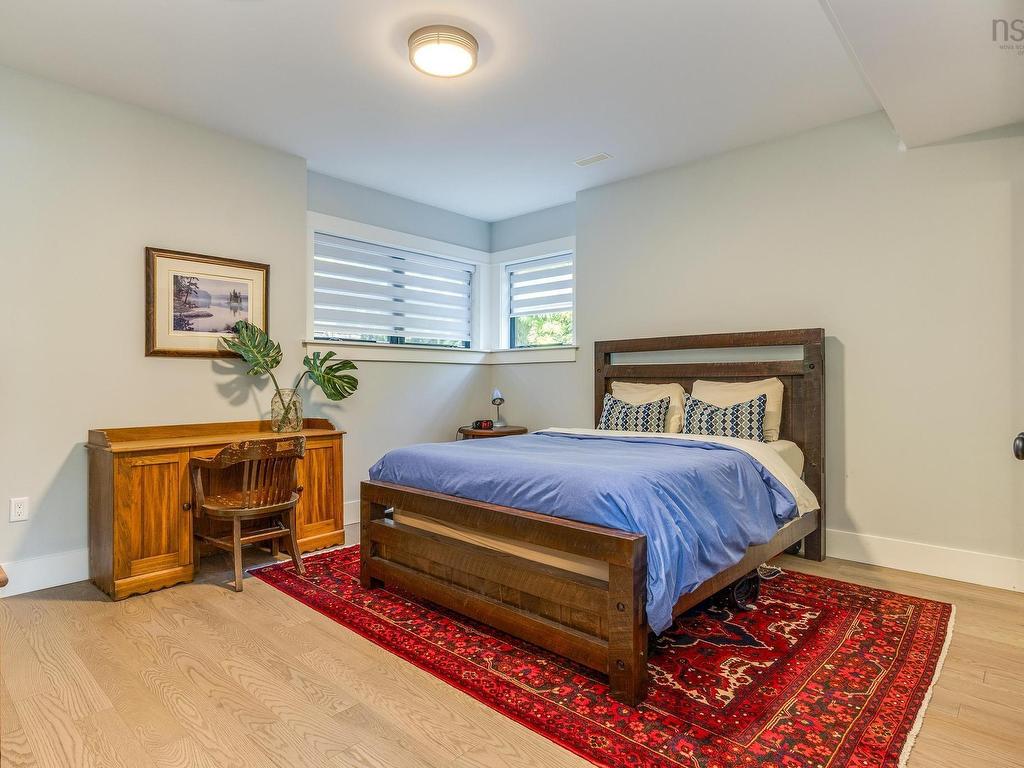 












1170 Rockcliffe Street

,
Halifax,




NS
B3H 3Y6


