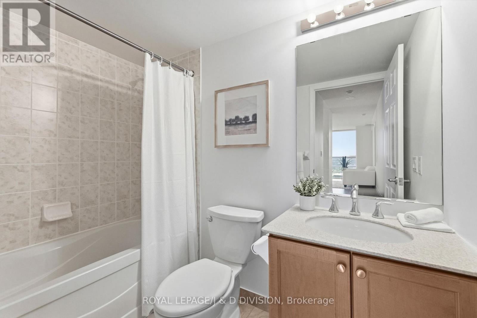 












1610 - 68 GRANGEWAY AVENUE

,
Toronto,




Ontario
M1H0A1

