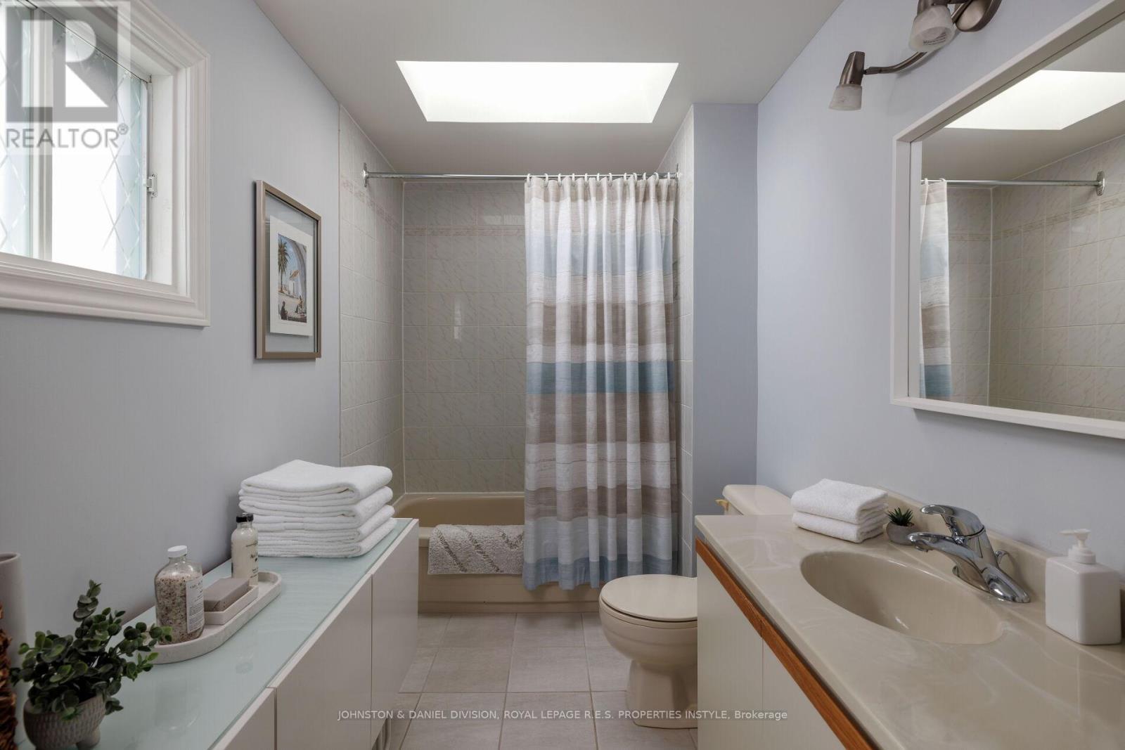 












130 FRANK RIVERS DRIVE

,
Toronto,




Ontario
M1W3N4

