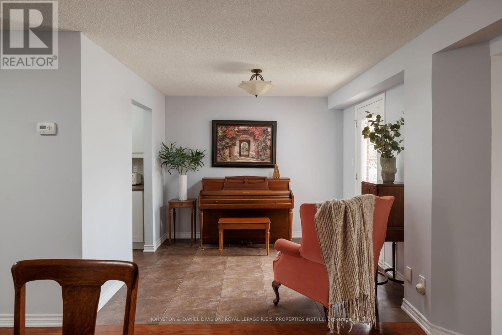 












130 FRANK RIVERS DRIVE

,
Toronto,




Ontario
M1W3N4

