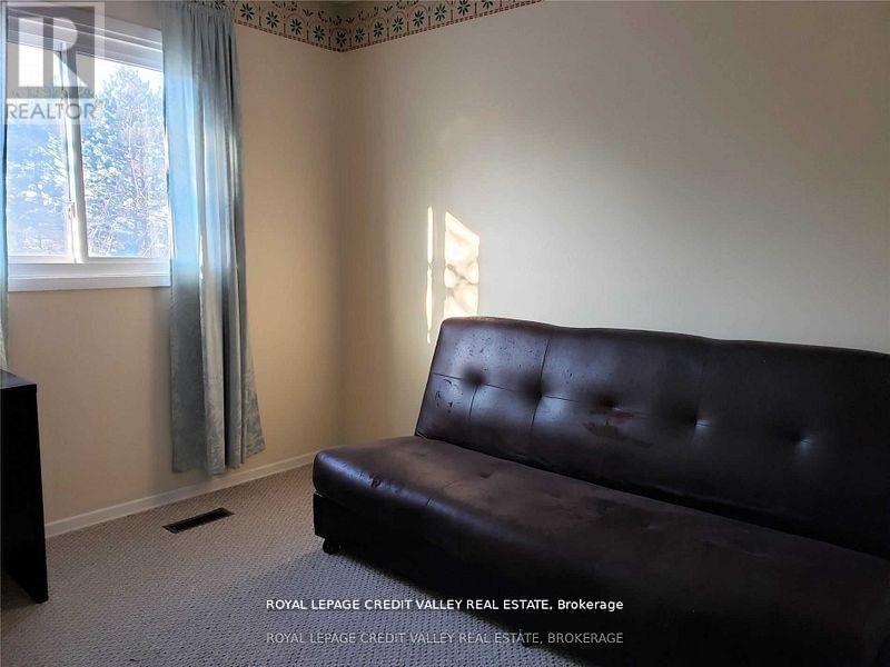 












24 SUTTER AVENUE

,
Brampton,




Ontario
L6Z1G7

