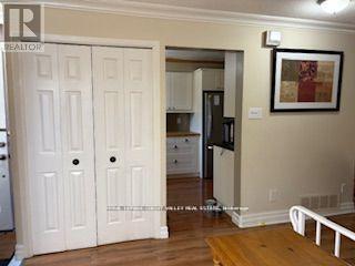 












24 SUTTER AVENUE

,
Brampton,




Ontario
L6Z1G7

