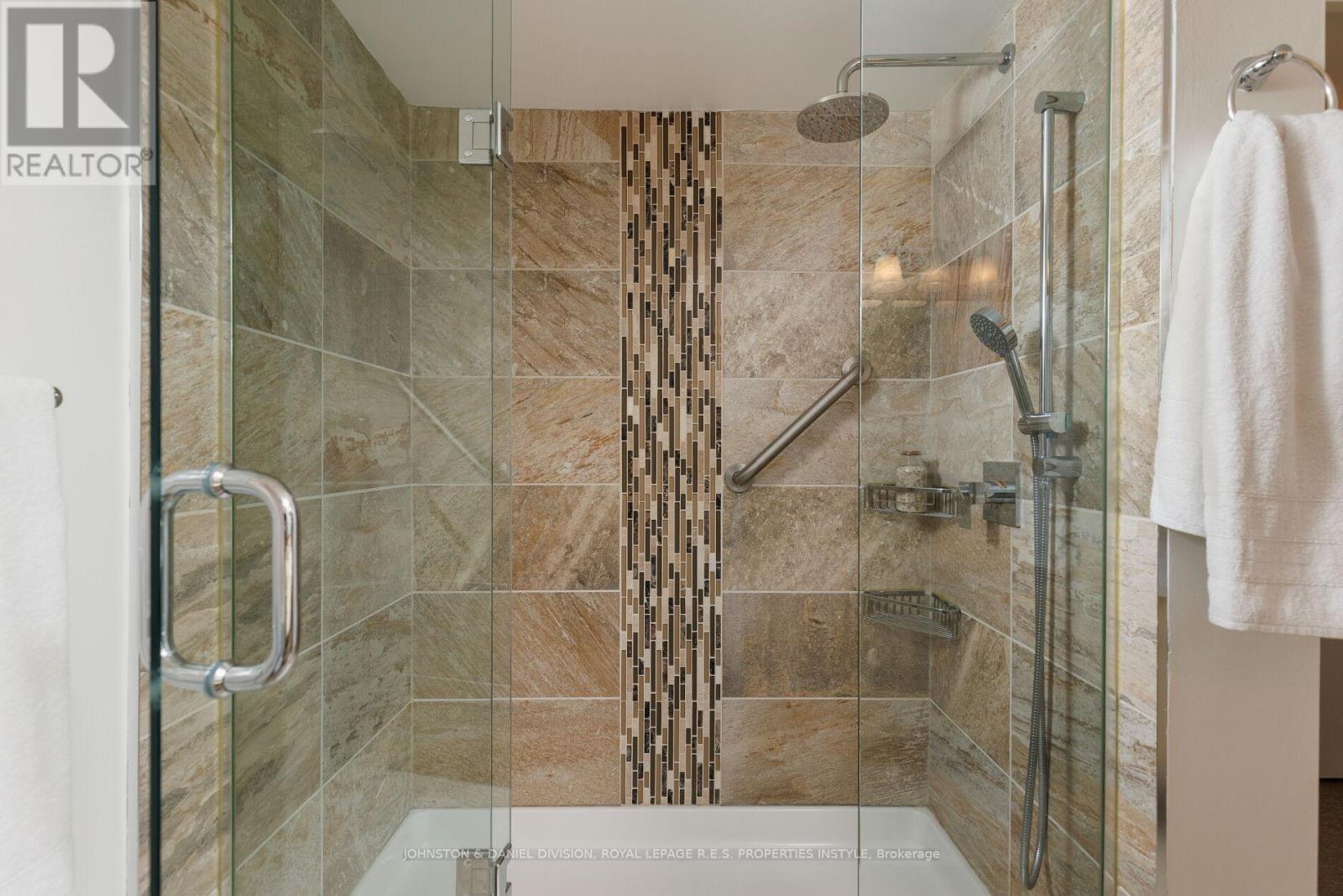 












901 - 30 WELLINGTON STREET E

,
Toronto,




Ontario
M5E1S3

