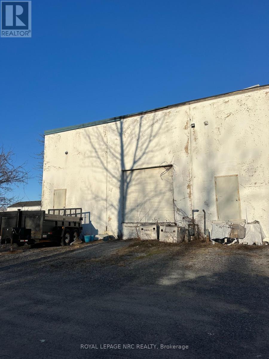 












3 - 580 READ ROAD

,
St. Catharines (Port Weller),




Ontario
L2R7K6

