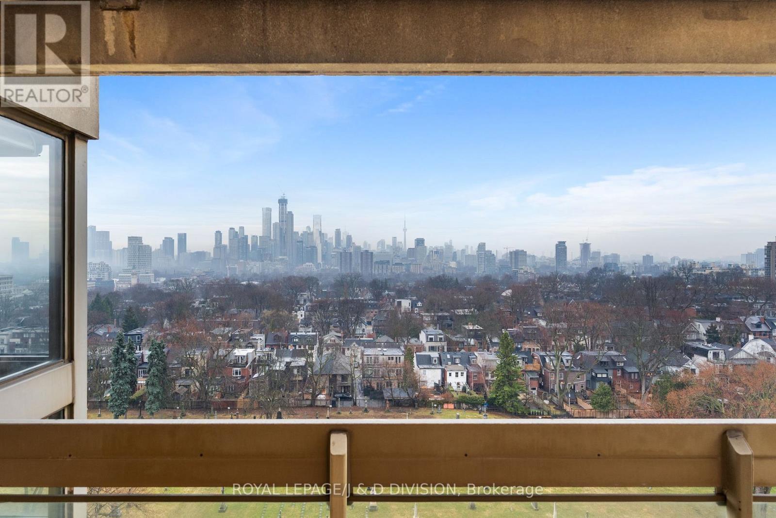 












1405 - 63 ST CLAIR AVENUE W

,
Toronto,




Ontario
M4V2Y9

