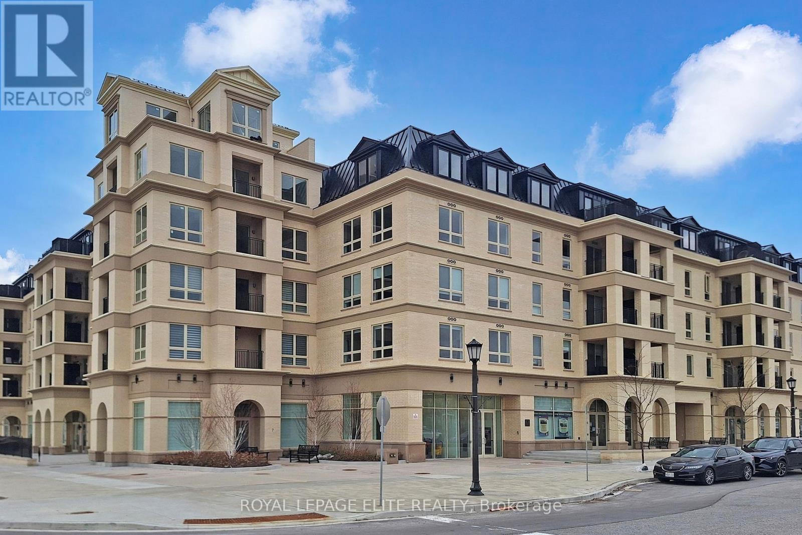 












313 - 101 CATHEDRAL HIGH STREET

,
Markham,




Ontario
L6C3L8

