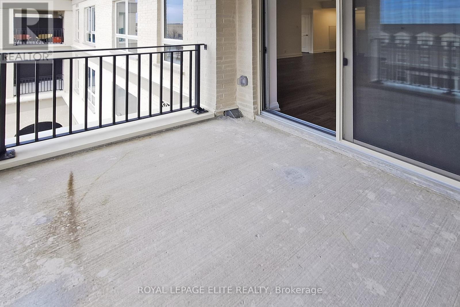 












313 - 101 CATHEDRAL HIGH STREET

,
Markham,




Ontario
L6C3L8

