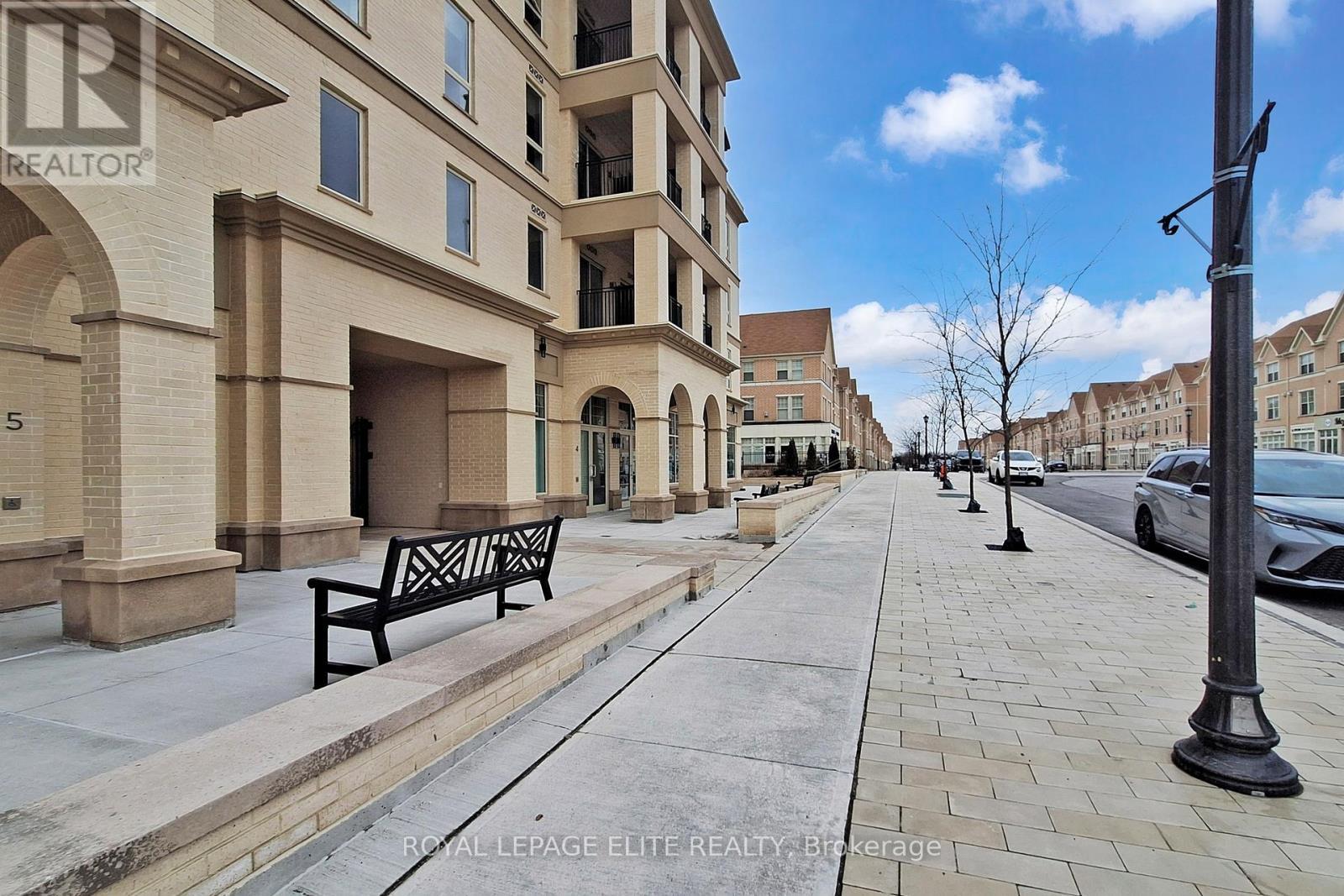 












313 - 101 CATHEDRAL HIGH STREET

,
Markham,




Ontario
L6C3L8

