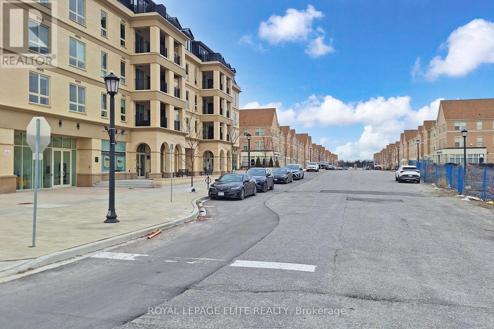 












313 - 101 CATHEDRAL HIGH STREET

,
Markham,




Ontario
L6C3L8

