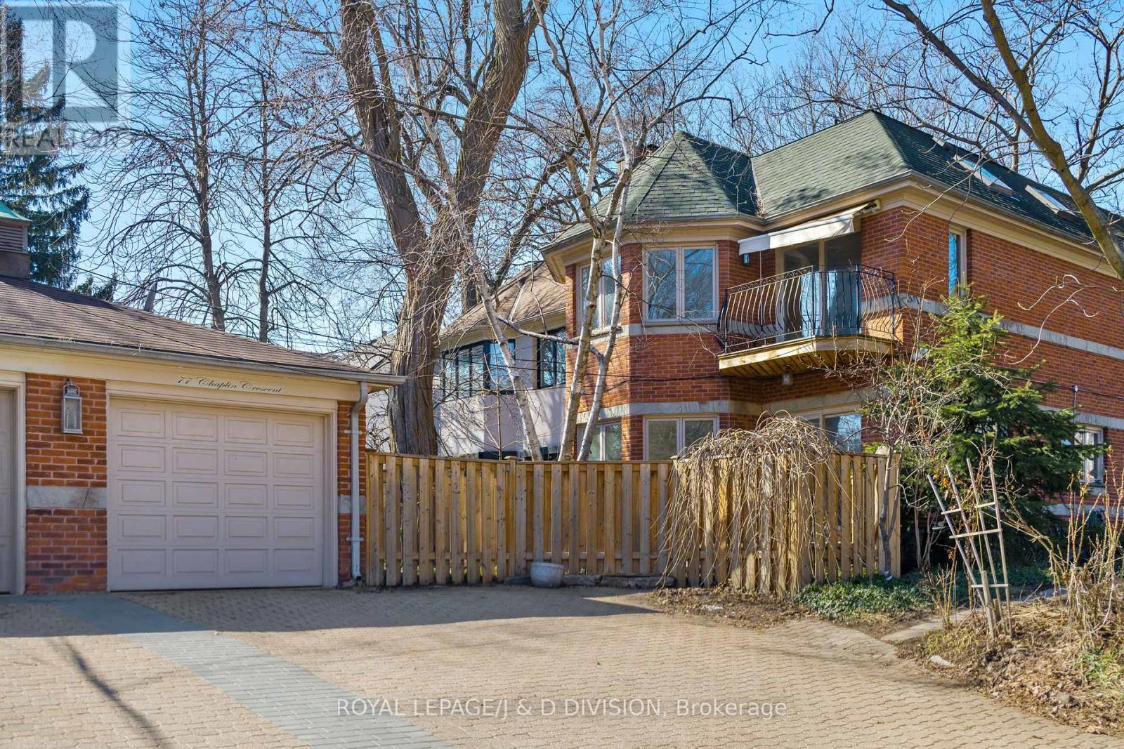 












77 CHAPLIN CRESCENT

,
Toronto,




Ontario
M5P1A4

