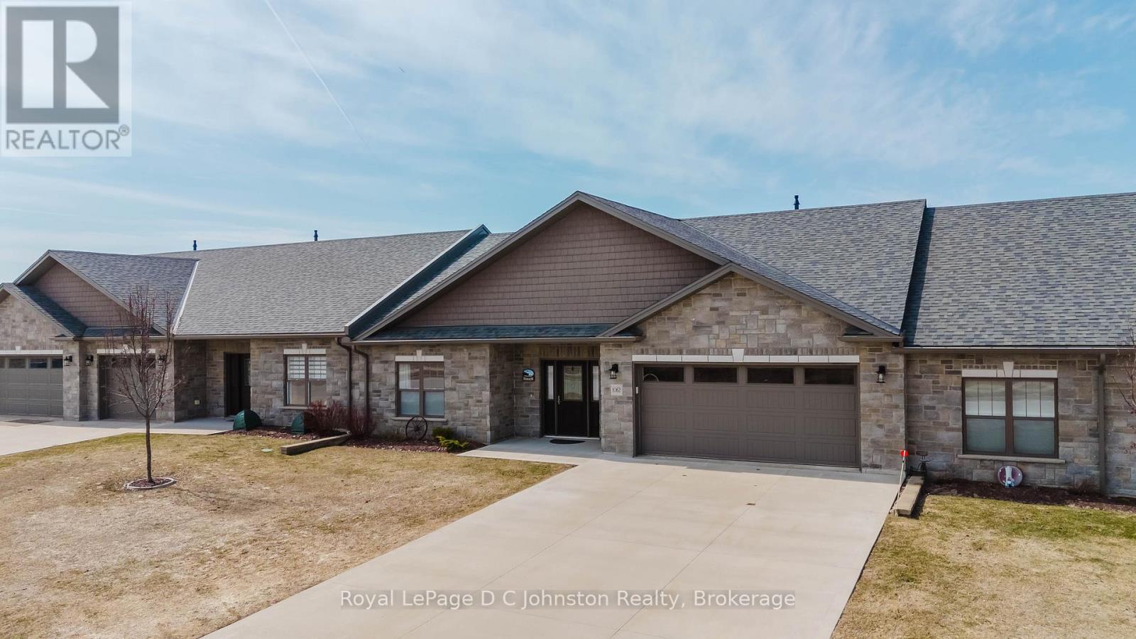 












1062 WATERLOO STREET

,
Saugeen Shores,




Ontario
N0H2C3

