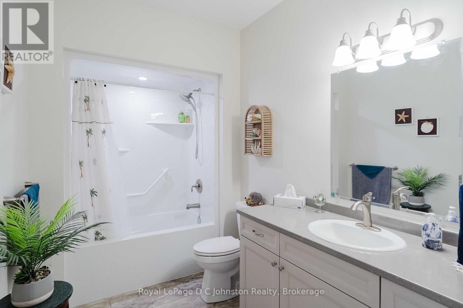 












1062 WATERLOO STREET

,
Saugeen Shores,




Ontario
N0H2C3

