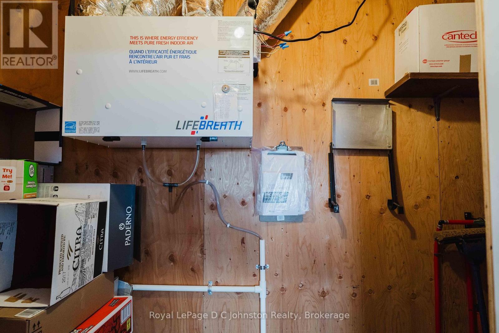 












1062 WATERLOO STREET

,
Saugeen Shores,




Ontario
N0H2C3

