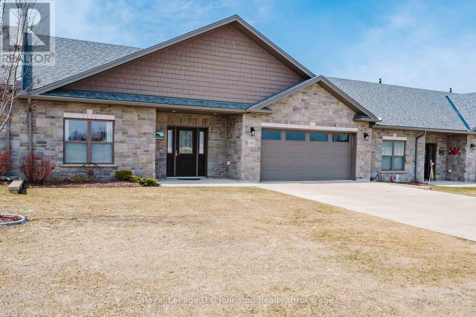 












1062 WATERLOO STREET

,
Saugeen Shores,




Ontario
N0H2C3

