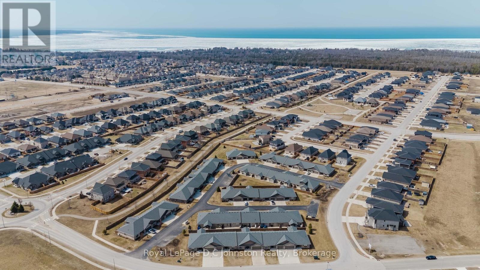 












1062 WATERLOO STREET

,
Saugeen Shores,




Ontario
N0H2C3

