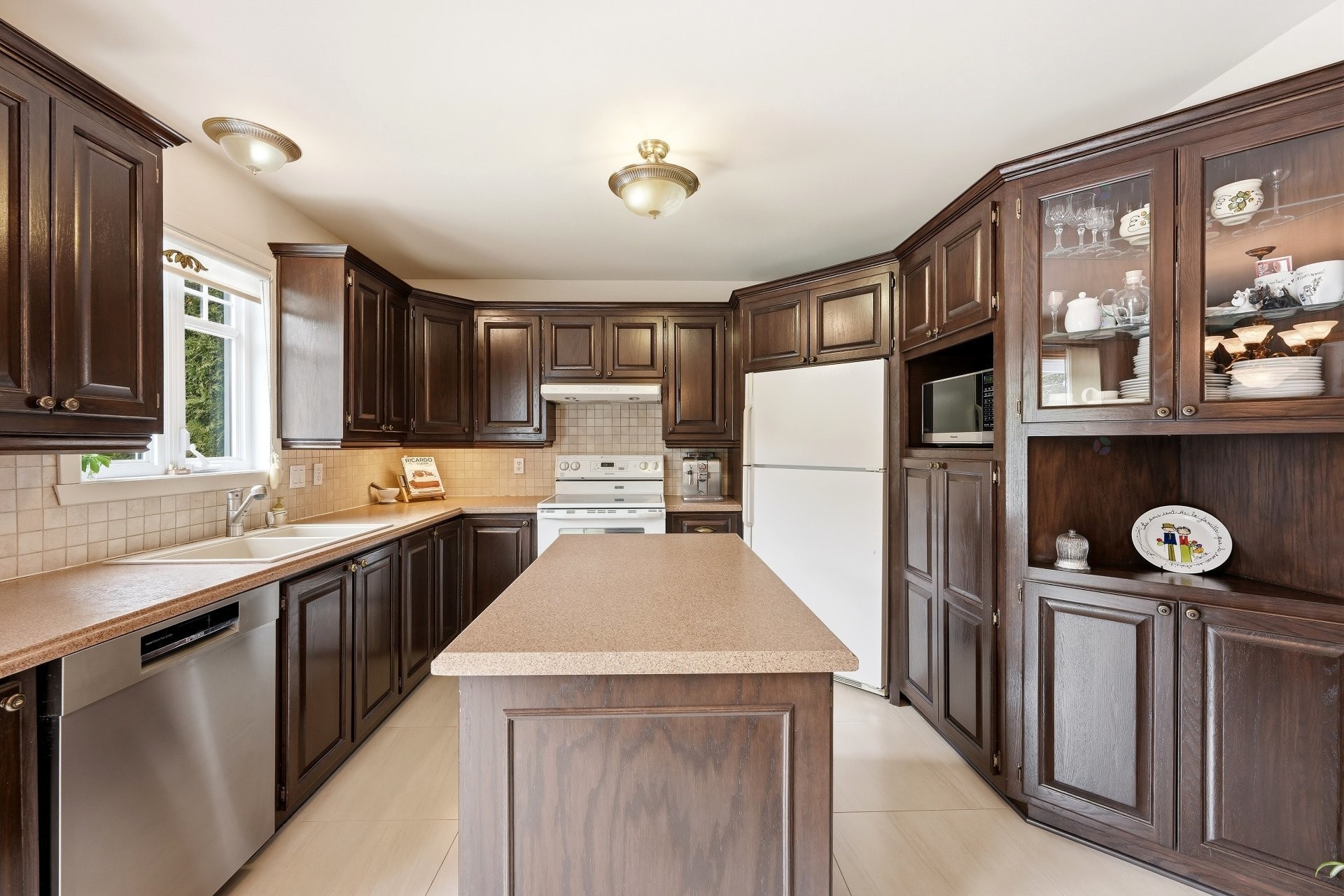 









1171


Rue Rodin

,
Repentigny (Repentigny),




QC
J5Y3M5

