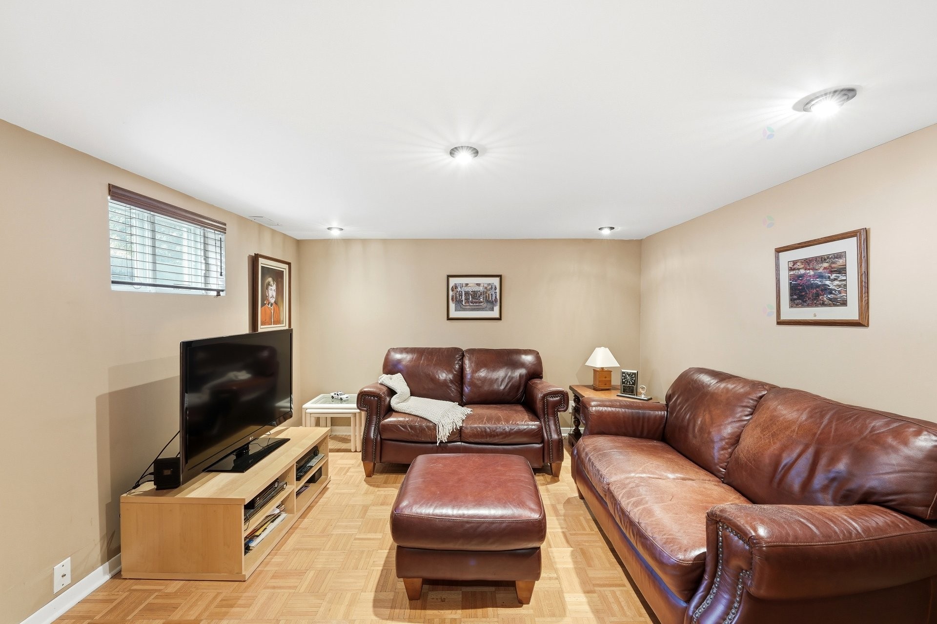 









1171


Rue Rodin

,
Repentigny (Repentigny),




QC
J5Y3M5

