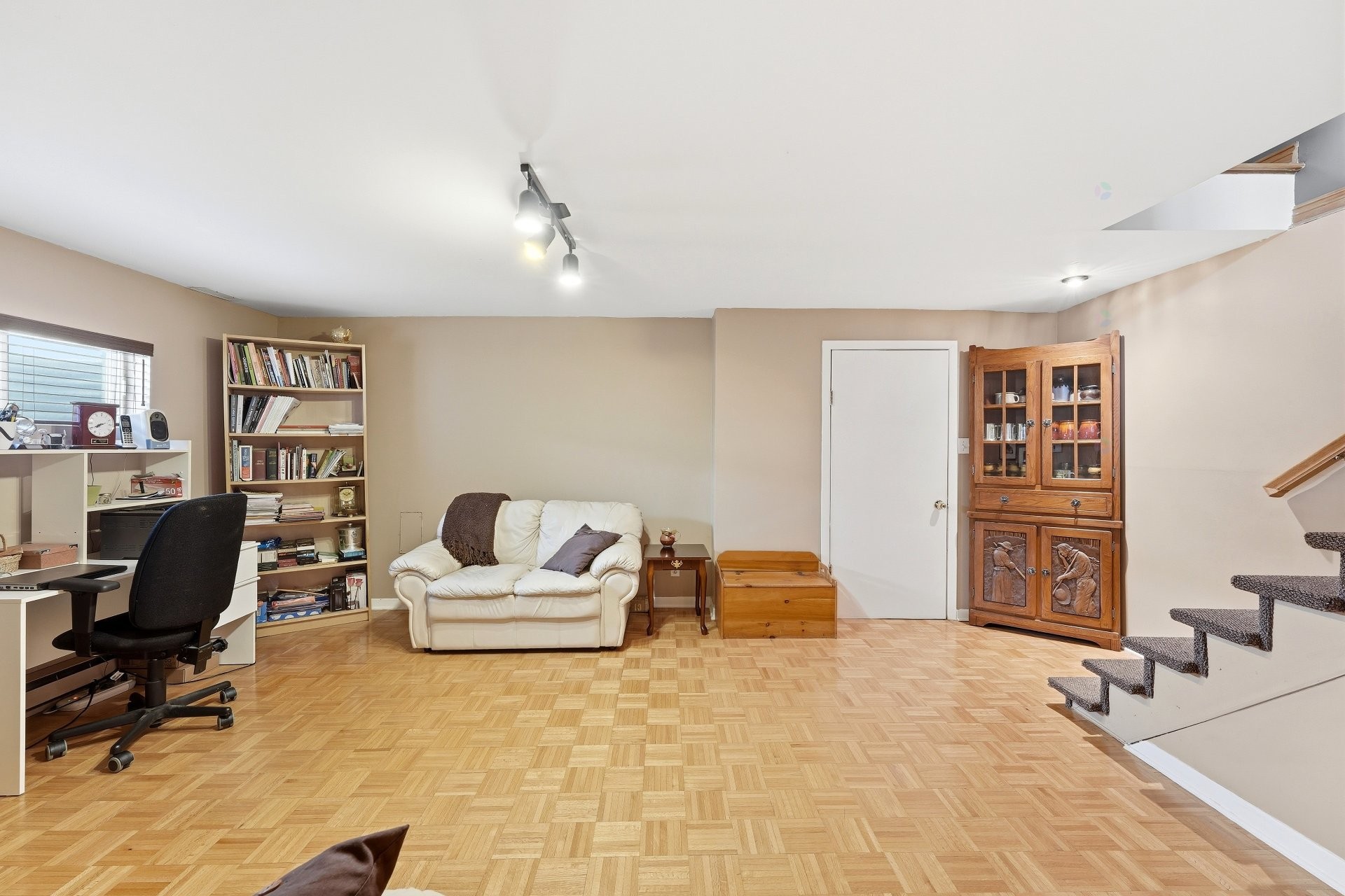 









1171


Rue Rodin

,
Repentigny (Repentigny),




QC
J5Y3M5

