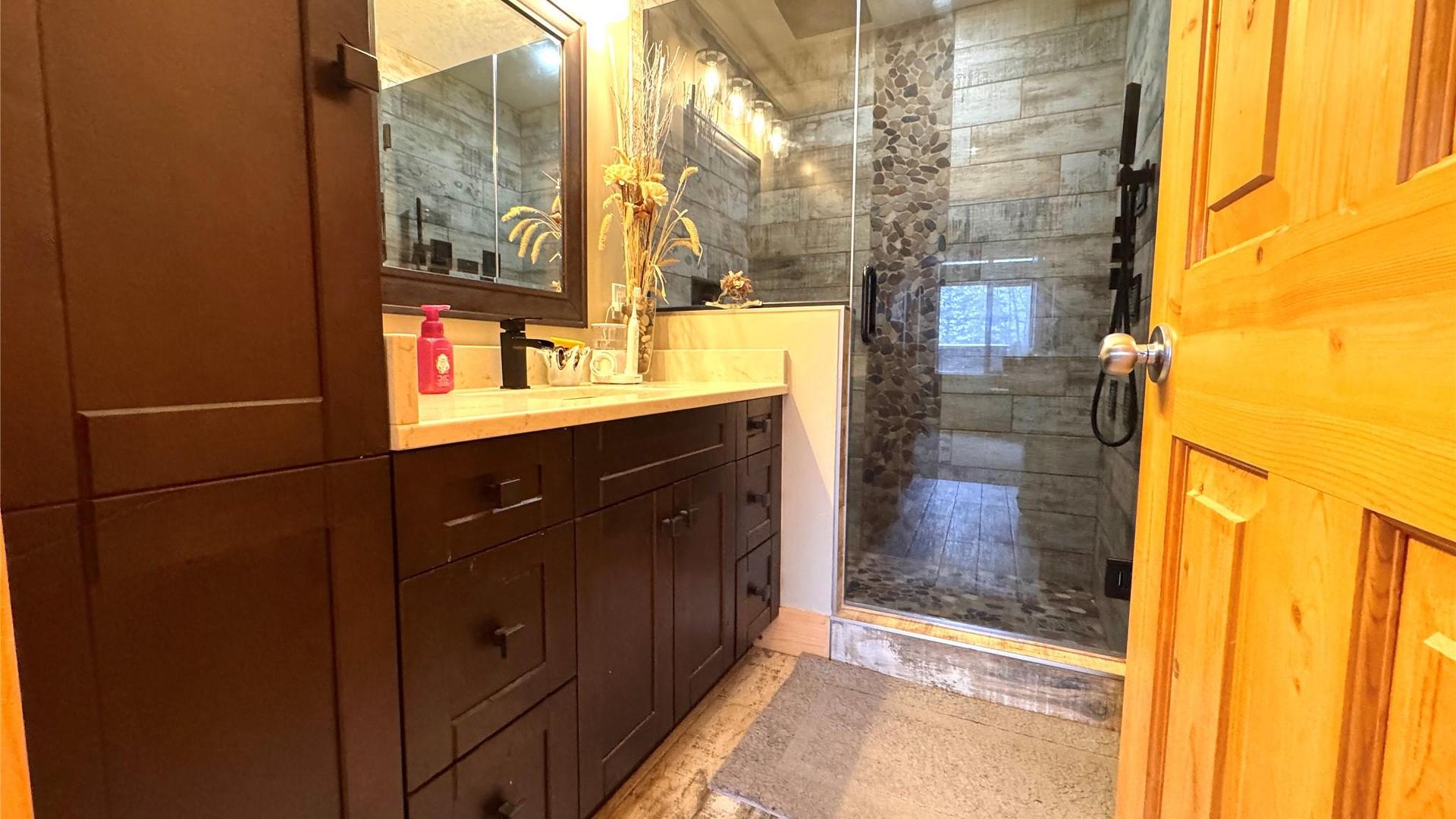 









6


Alpine Trail

Lane, B,
Fernie,




BC
V0B 1M5

