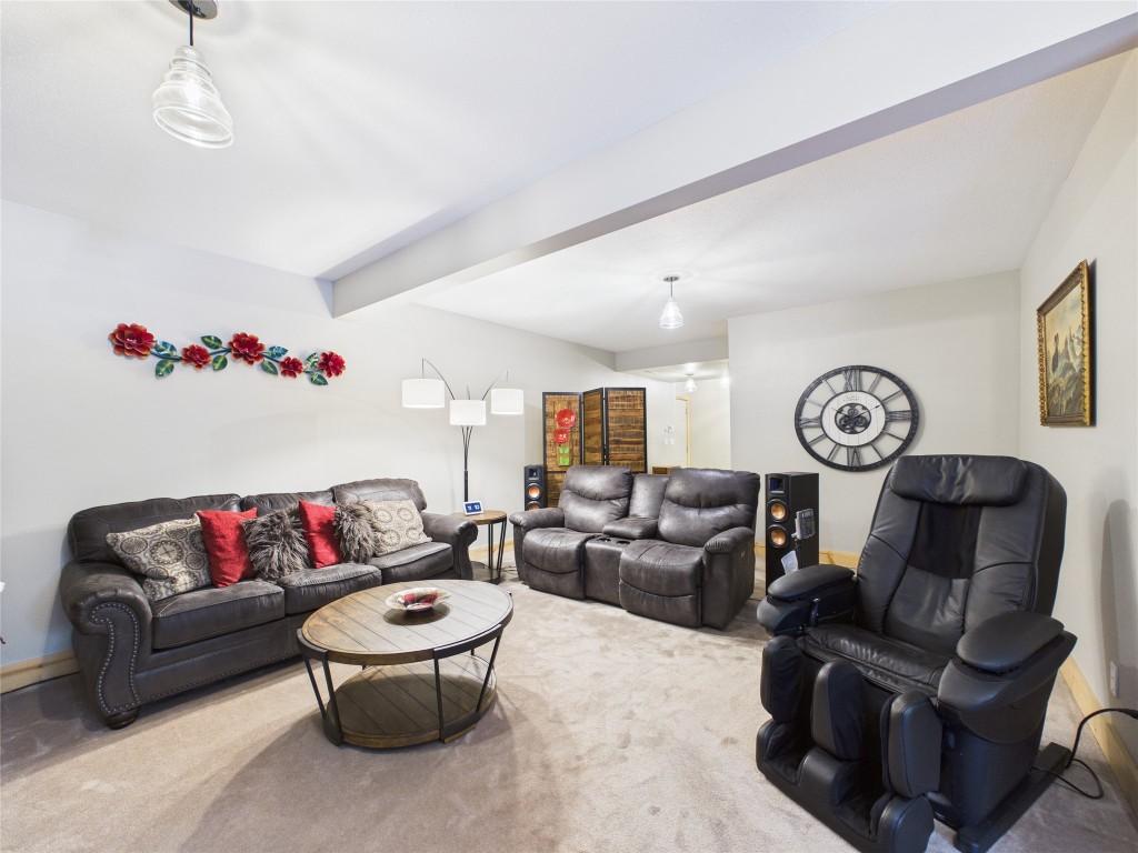 









6


Alpine Trail

Lane, B,
Fernie,




BC
V0B 1M5

