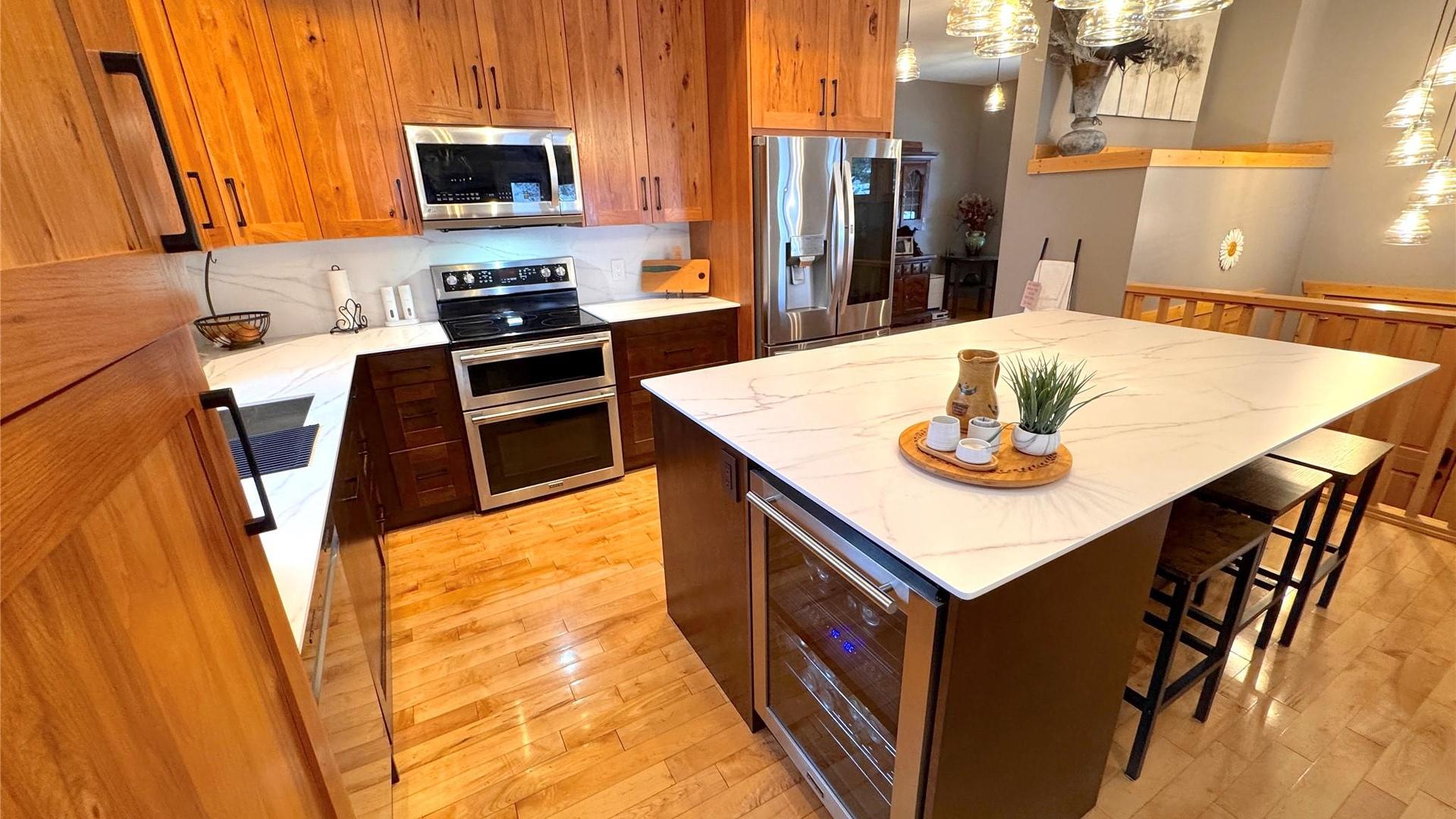 









6


Alpine Trail

Lane, B,
Fernie,




BC
V0B 1M5

