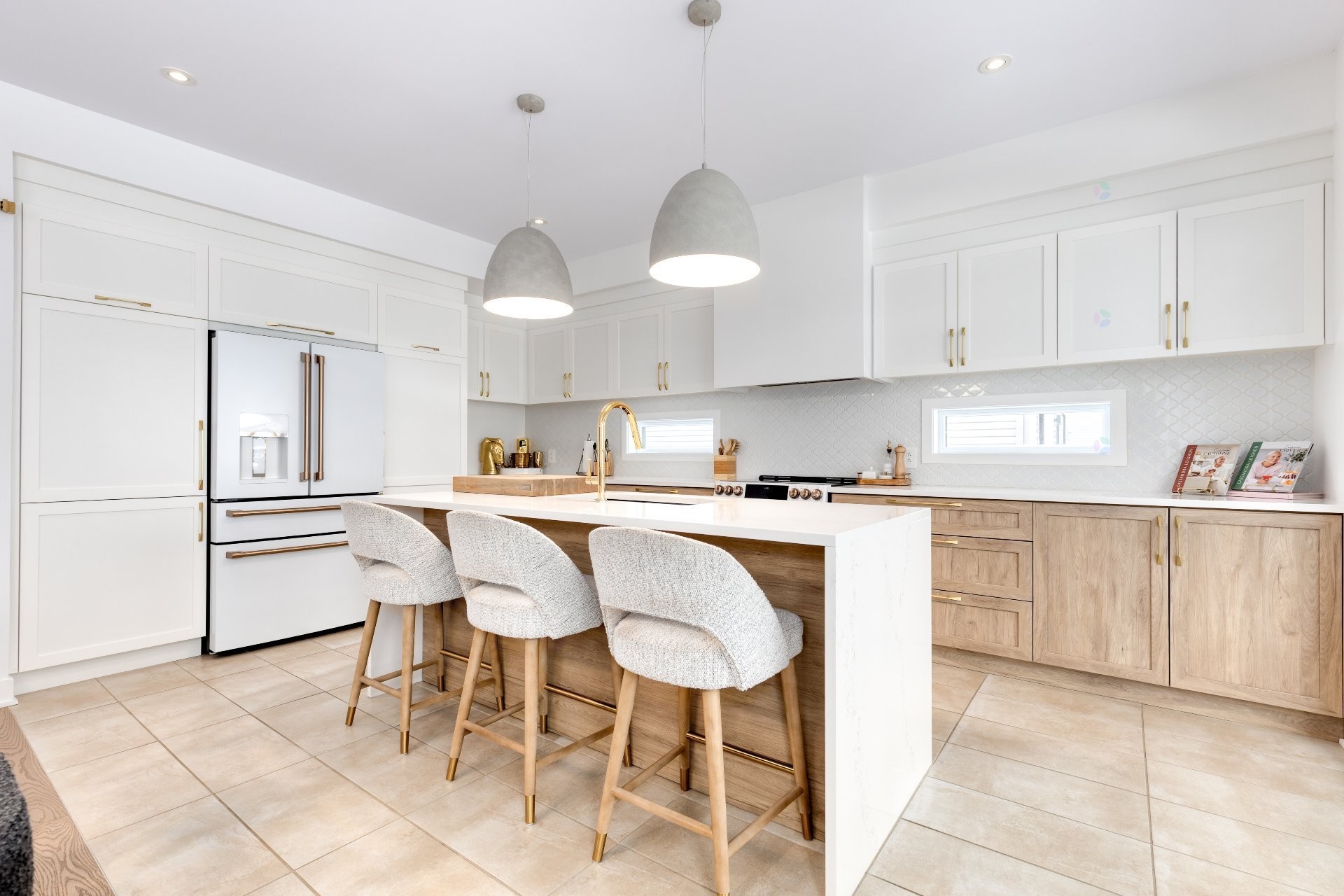 












Rue des Cèdres

,
L'Assomption,




QC
J5W5L3

