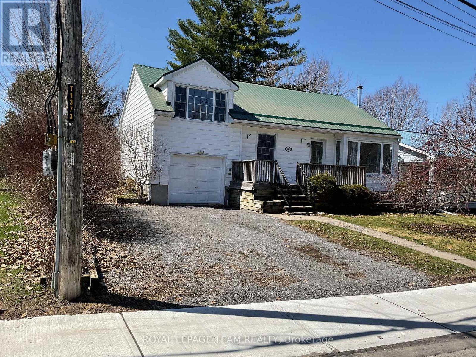 












294 ST GEORGE STREET

,
Mississippi Mills,




Ontario
K0A1A0

