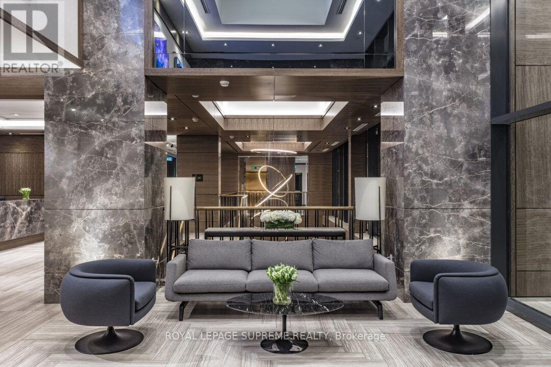 












604 - 111 ST CLAIR AVENUE W

,
Toronto,




Ontario
M4V1N5

