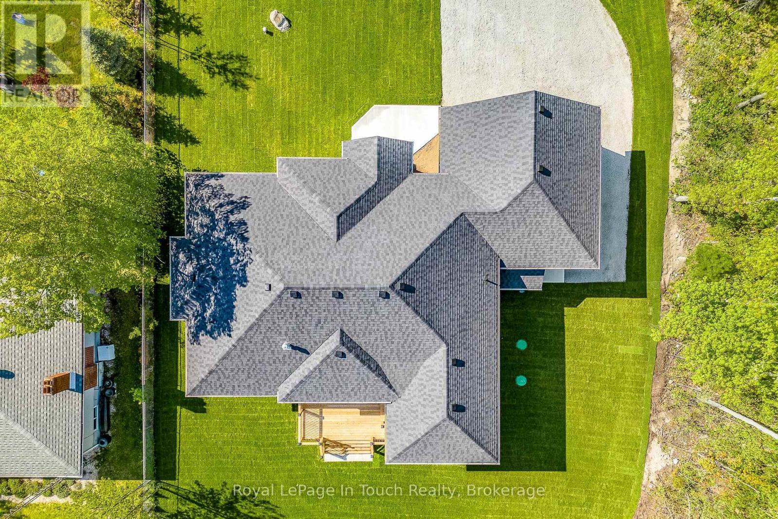 












125 TALL PINES DRIVE

,
Tiny,




Ontario
L9M0H4

