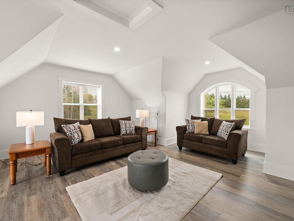 












91 Driftwood Court

,
Garden Lots,




NS
B0J 2C0

