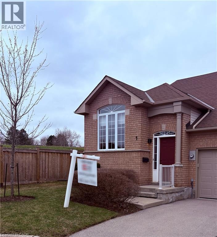 












10 DAVIDSON Boulevard Unit# 1

,
Dundas,




Ontario
L9H7N9

