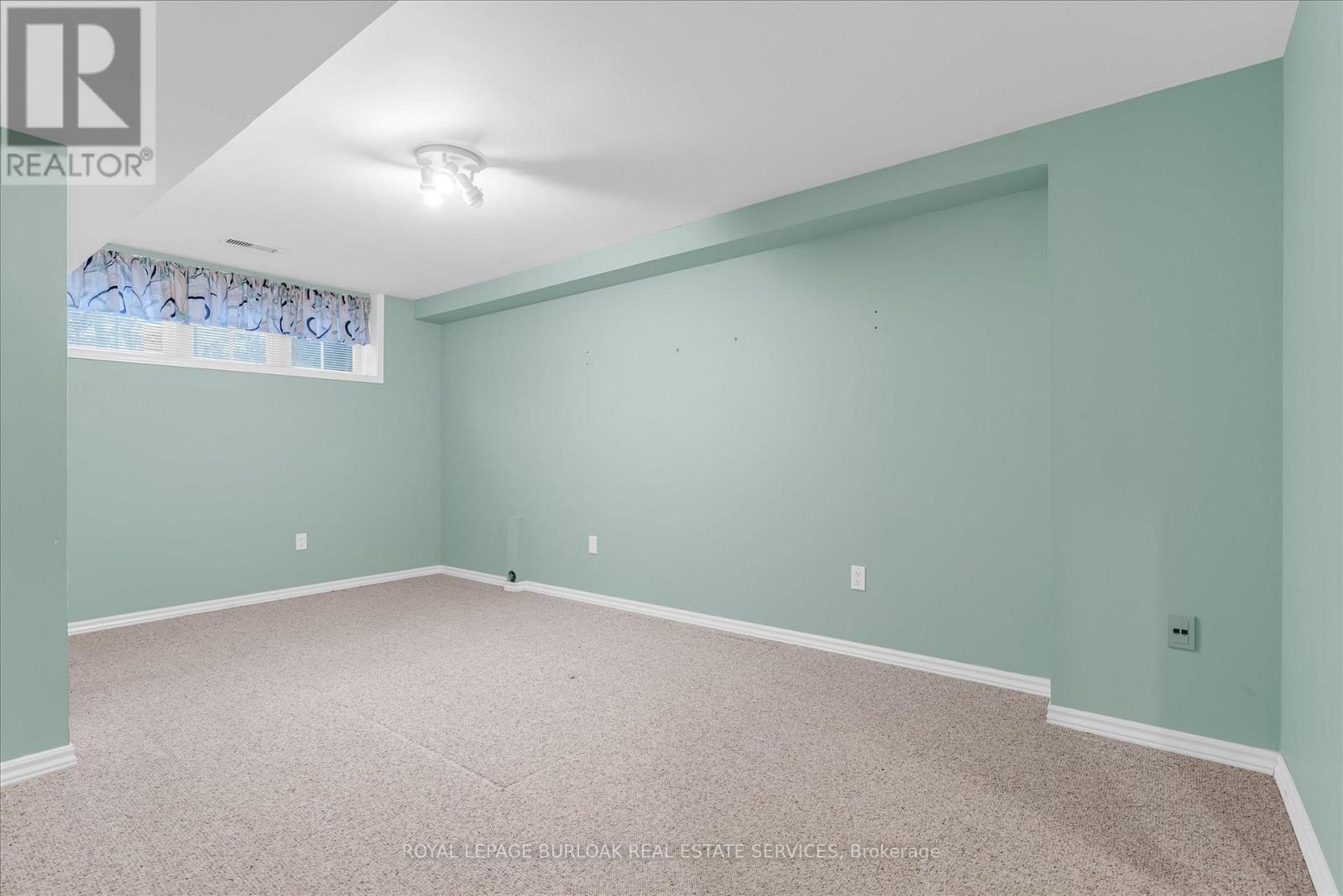 












1 - 10 DAVIDSON BOULEVARD

,
Hamilton,




Ontario
L9H7N9

