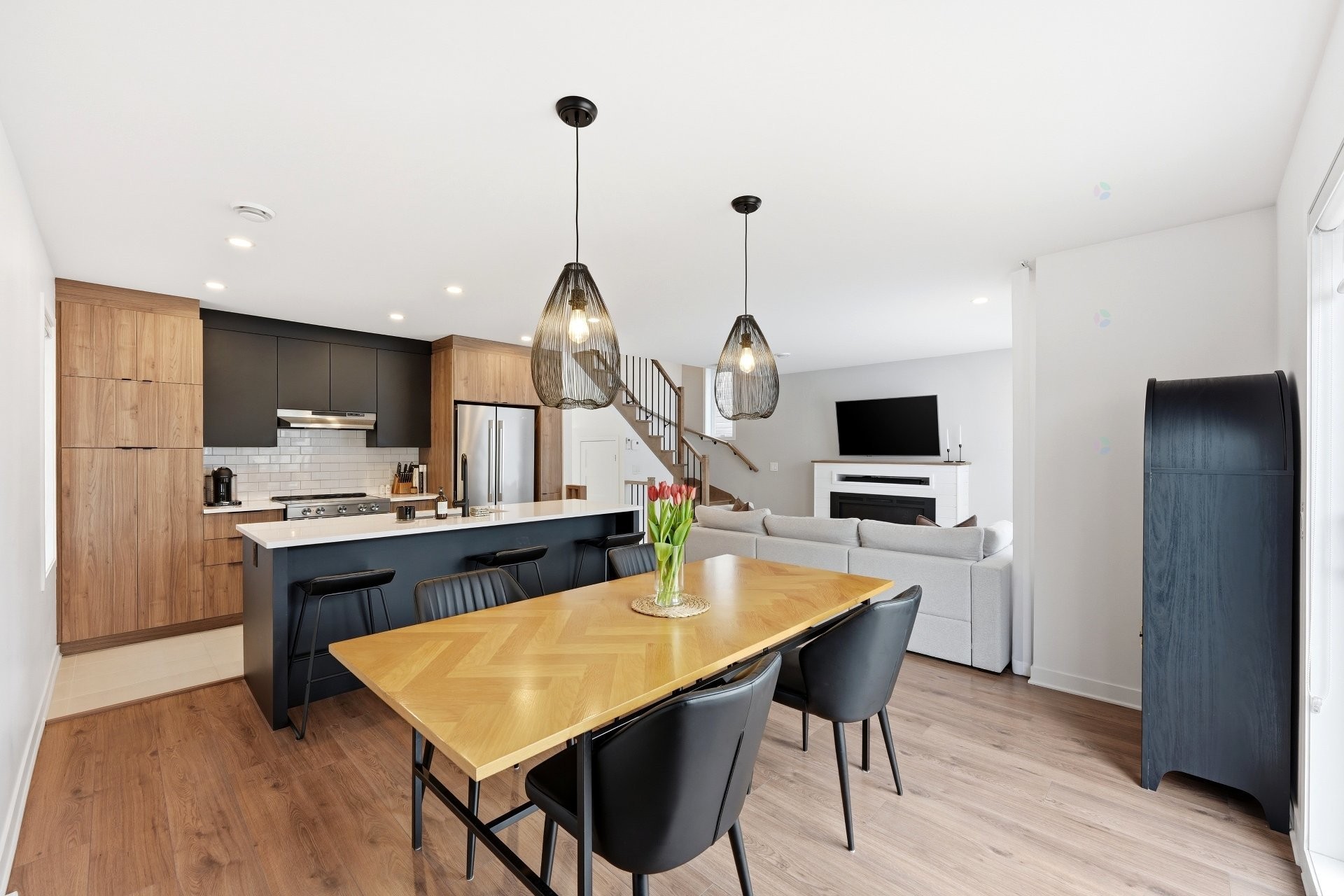 









2030


Rue Barott

,
Mascouche,




QC
J7L0J2

