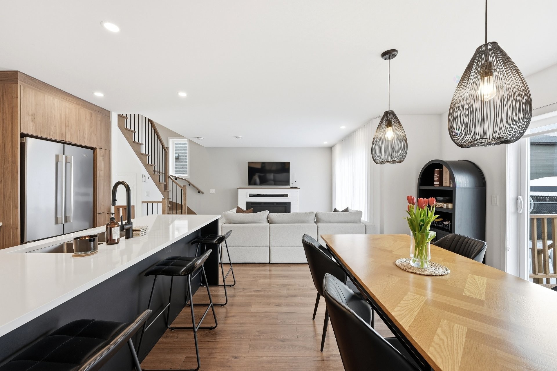 









2030


Rue Barott

,
Mascouche,




QC
J7L0J2


