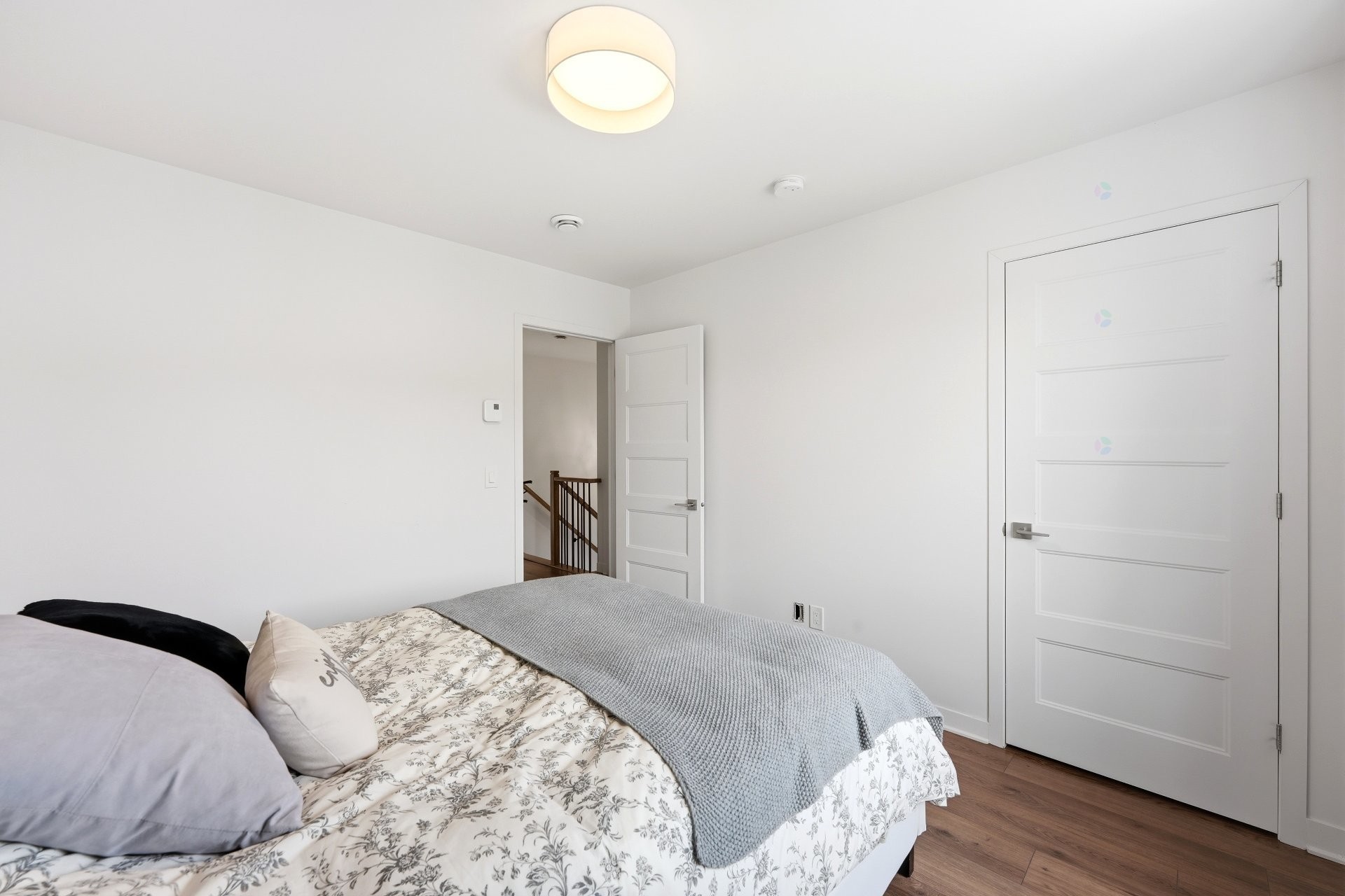 









2030


Rue Barott

,
Mascouche,




QC
J7L0J2


