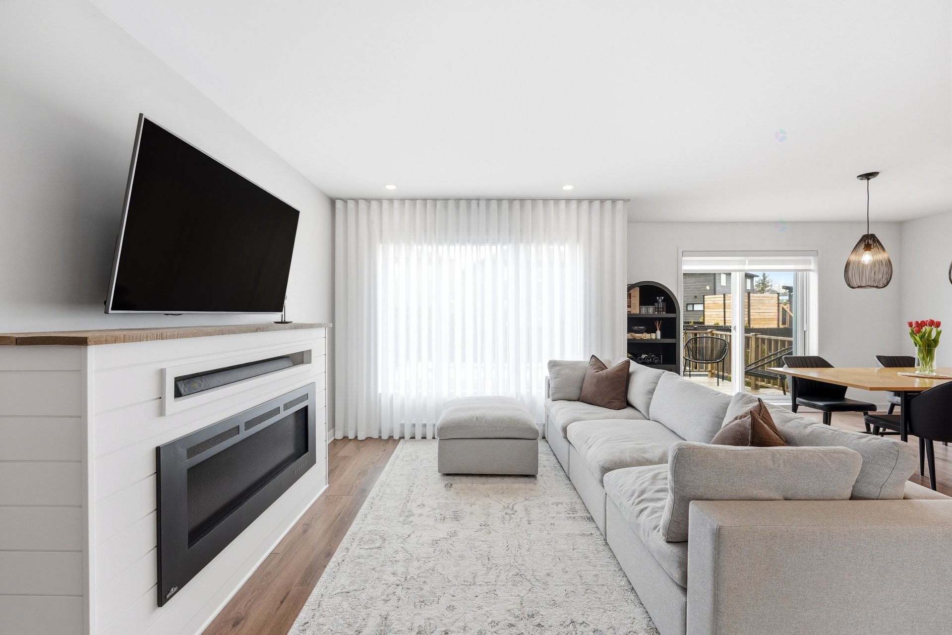 









2030


Rue Barott

,
Mascouche,




QC
J7L0J2

