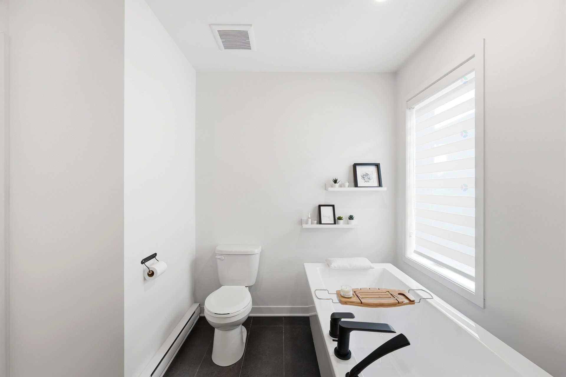 









2030


Rue Barott

,
Mascouche,




QC
J7L0J2

