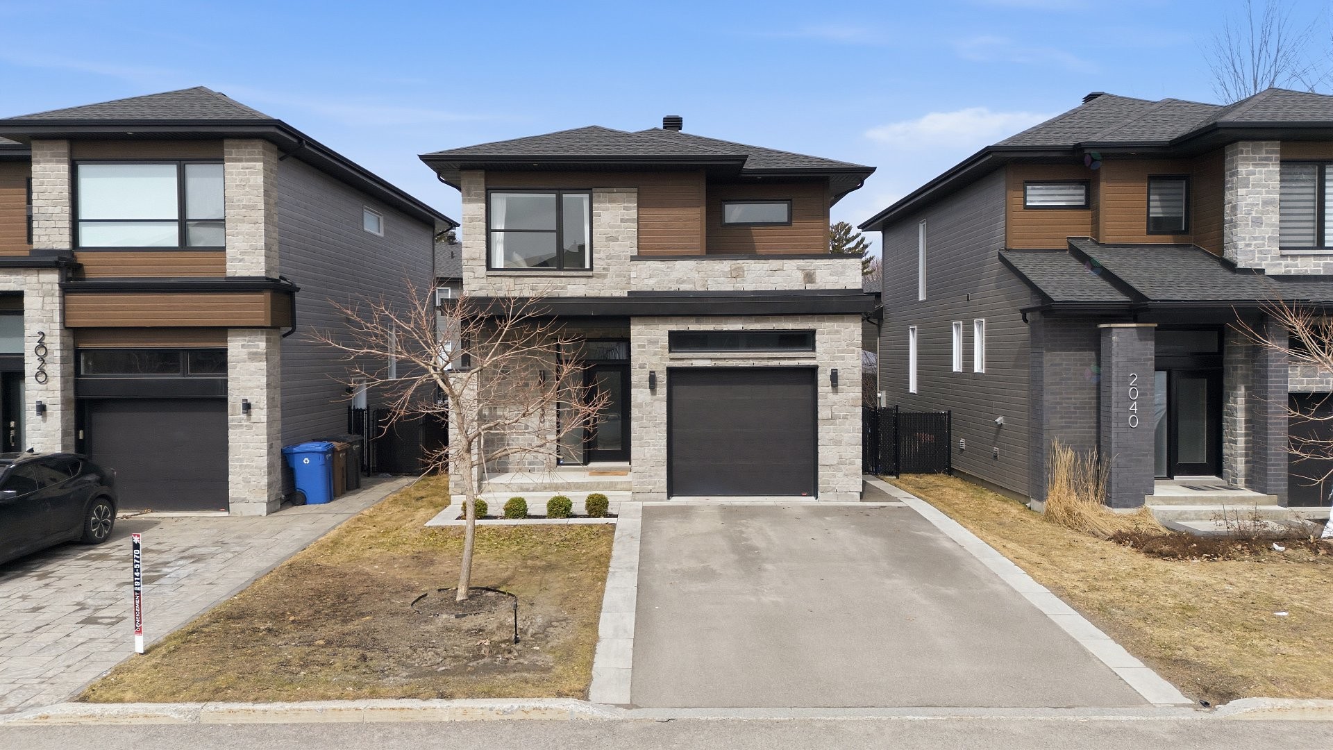 









2030


Rue Barott

,
Mascouche,




QC
J7L0J2

