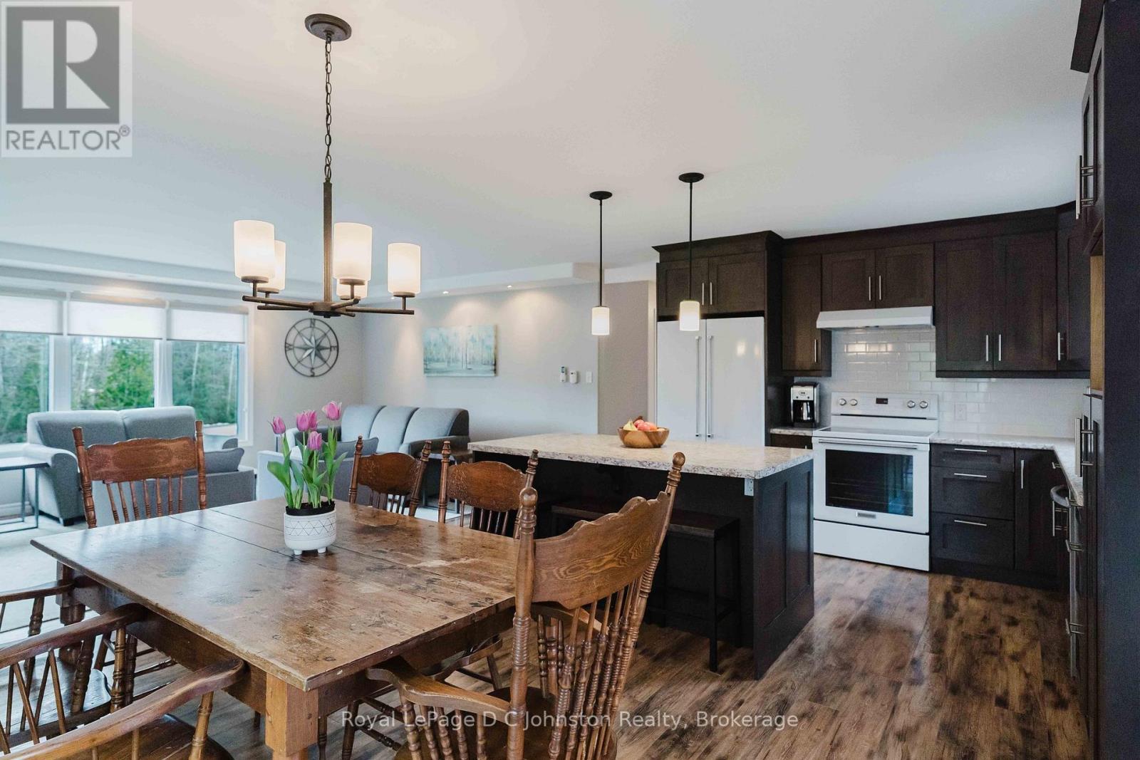 












334 TYENDINAGA DRIVE

,
Saugeen Shores,




Ontario
N0H2L0

