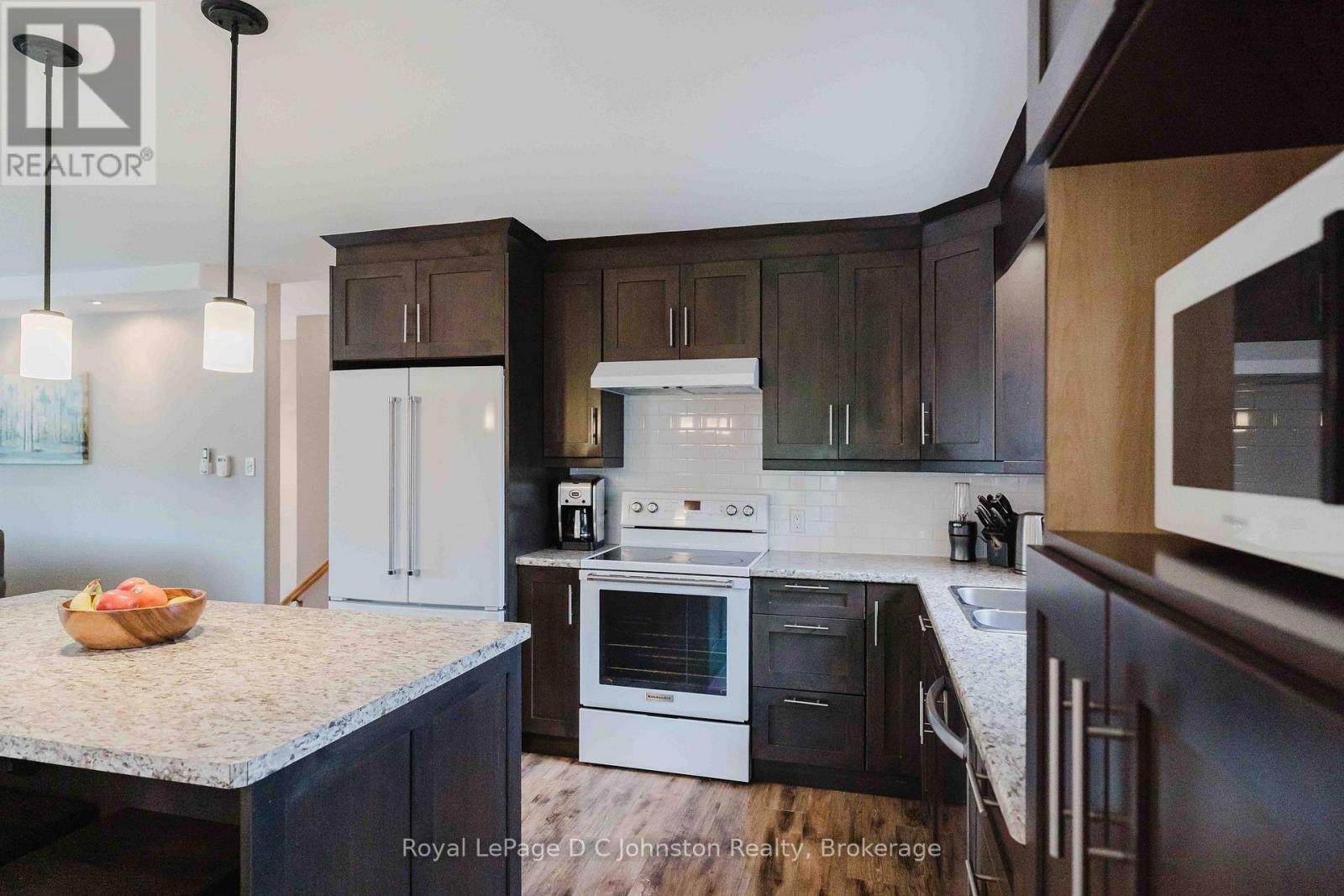 












334 TYENDINAGA DRIVE

,
Saugeen Shores,




Ontario
N0H2L0

