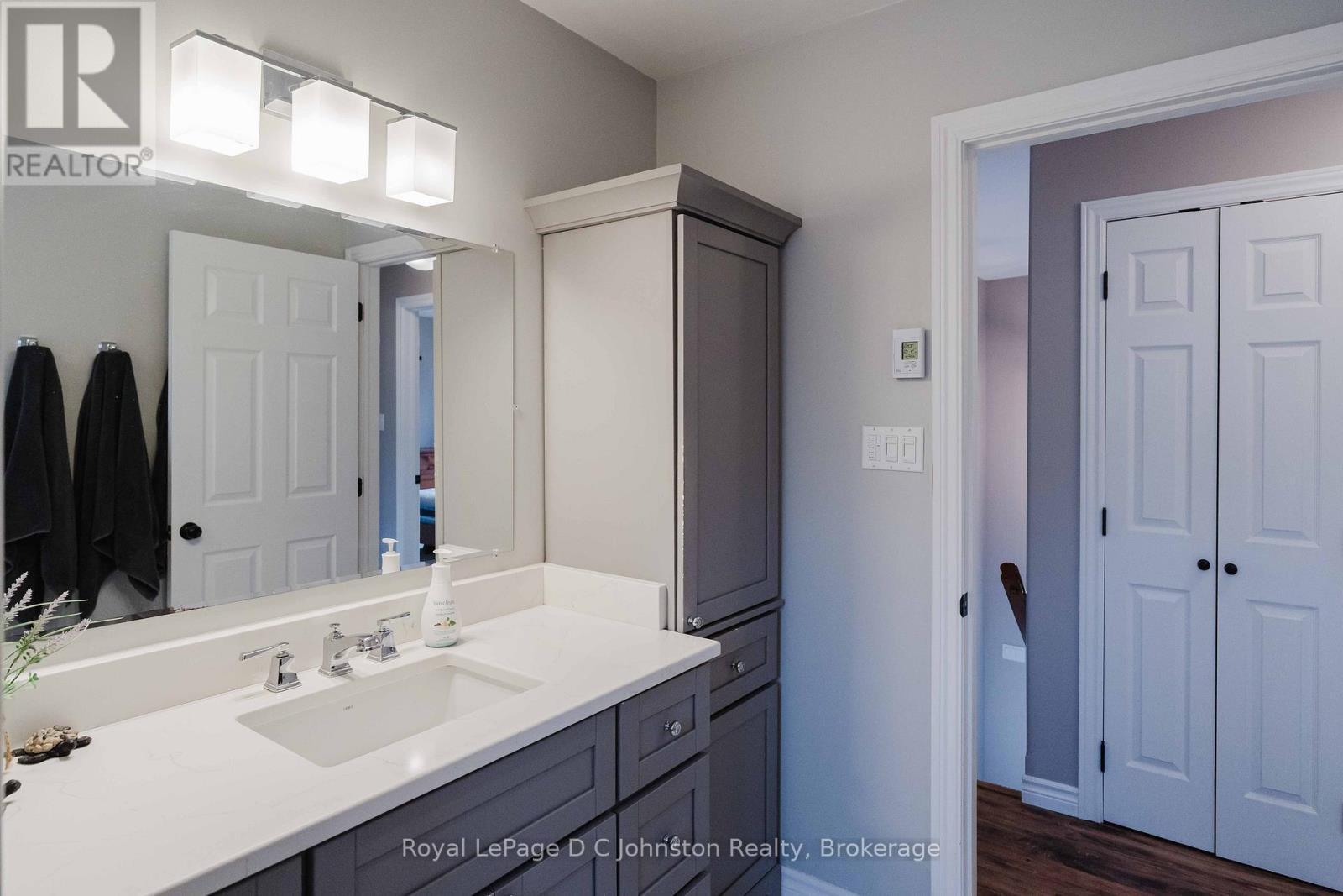 












334 TYENDINAGA DRIVE

,
Saugeen Shores,




Ontario
N0H2L0

