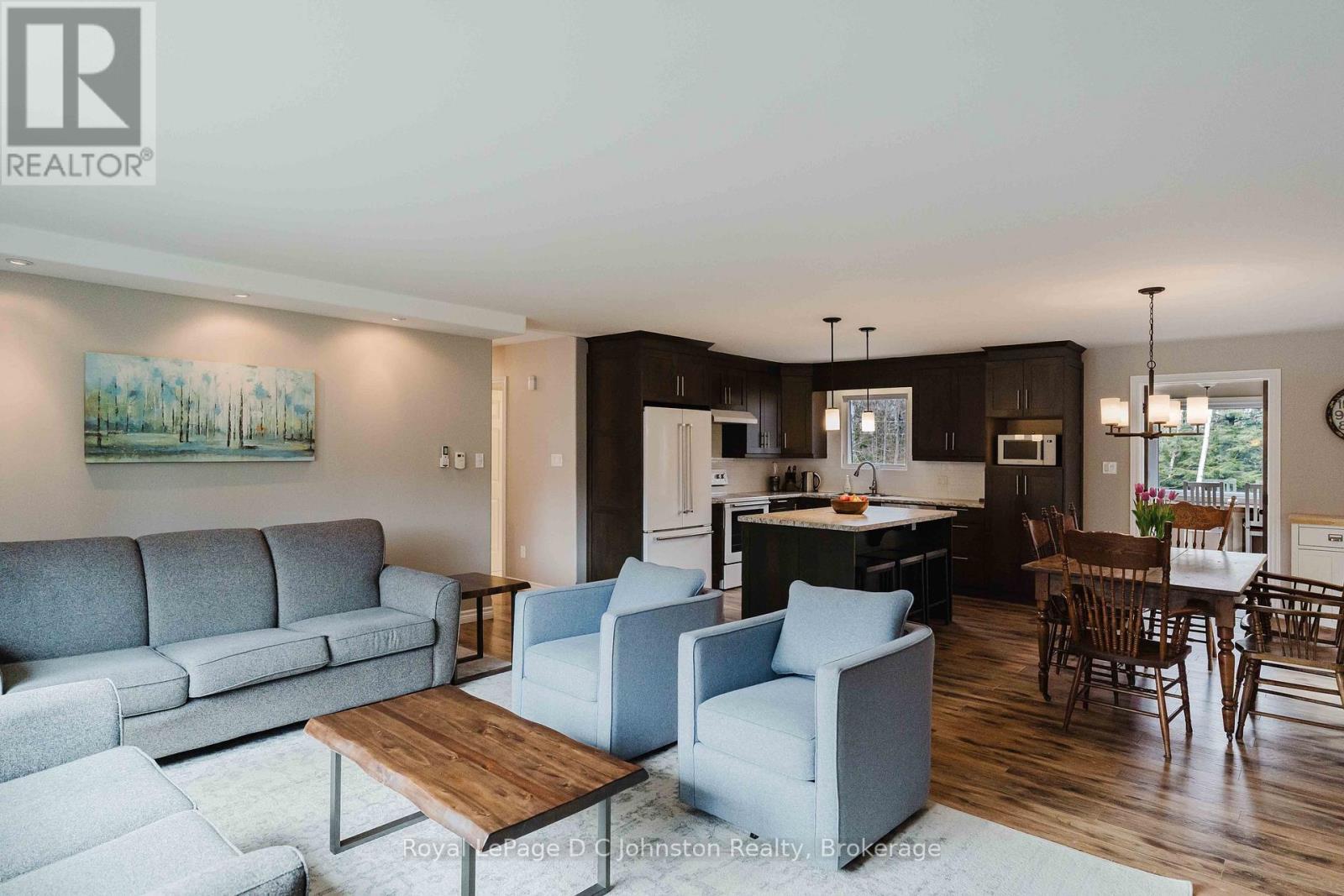 












334 TYENDINAGA DRIVE

,
Saugeen Shores,




Ontario
N0H2L0

